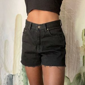 vintage Liz Claiborne black denim shorts